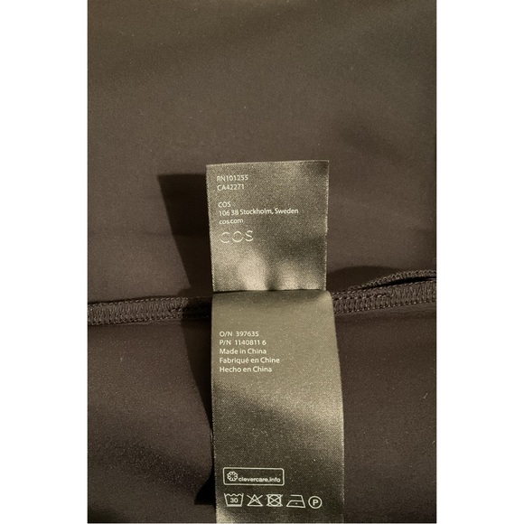 COS ~STRUCTURED WAISTED TOP (NWT) - Picture 8 of 13